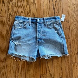 NWT Gap high rise Cheeky cutoff shorts